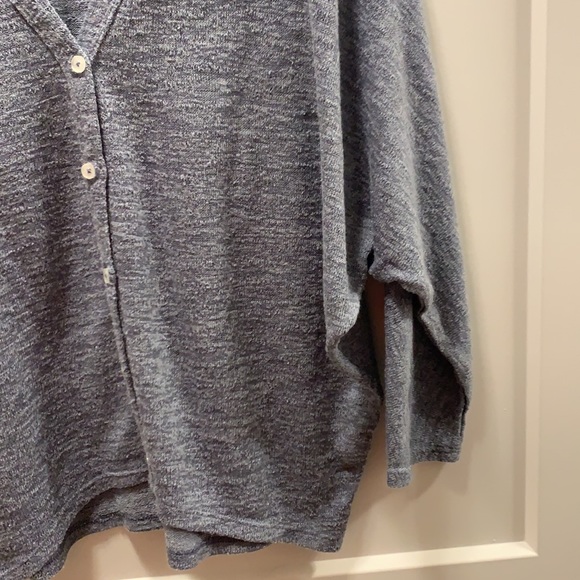 Victoria’s Secret V-Neck Button Up Shirt - Picture 3 of 4